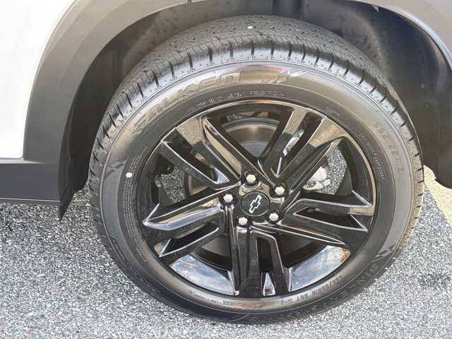 Used 2024 Chevrolet Trax ACTIV w/ Sunroof Package FWD image 21