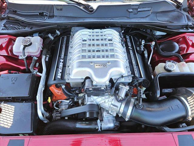 Used 2018 Dodge Challenger SRT Hellcat image 19