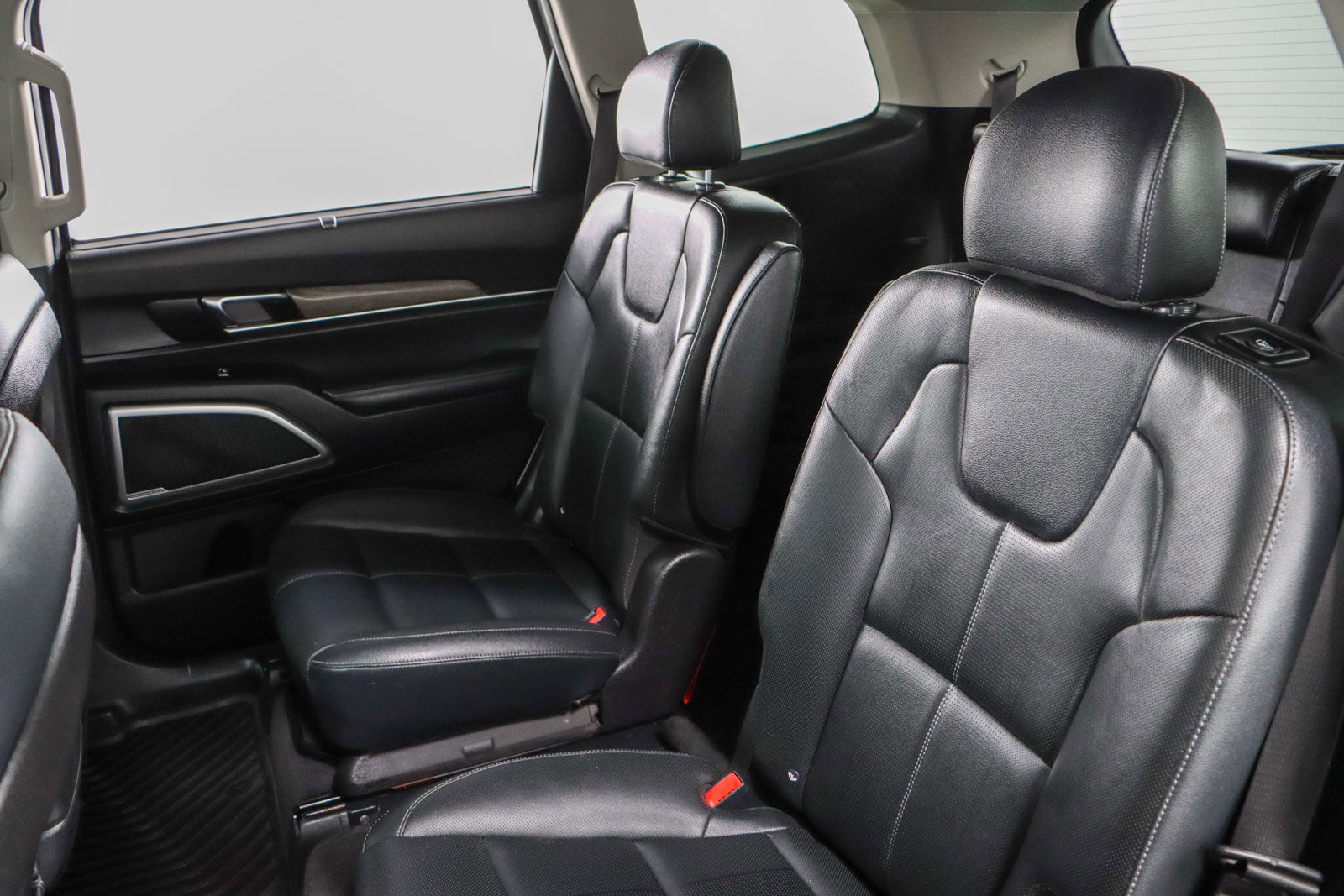 Used 2022 Kia Telluride EX w/ EX Premium Package image 26