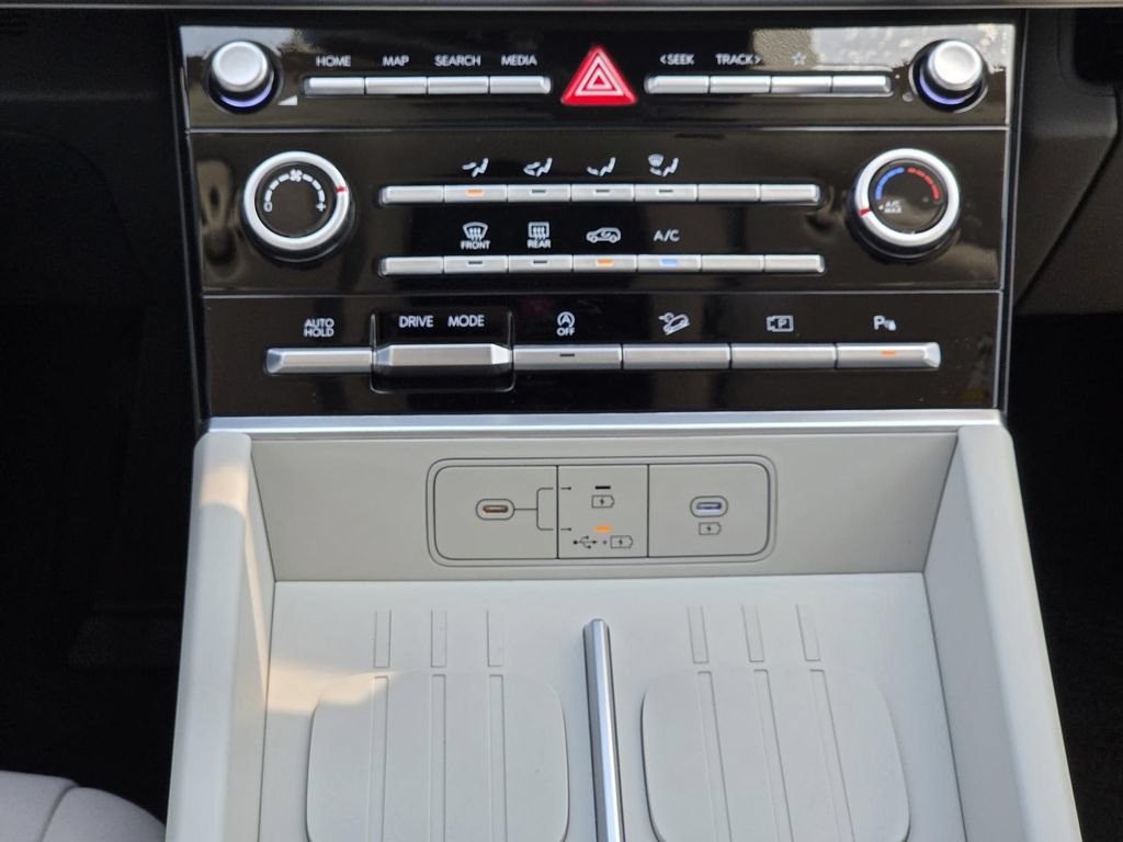 New 2027 Hyundai Santa Fe SE FWD image 13