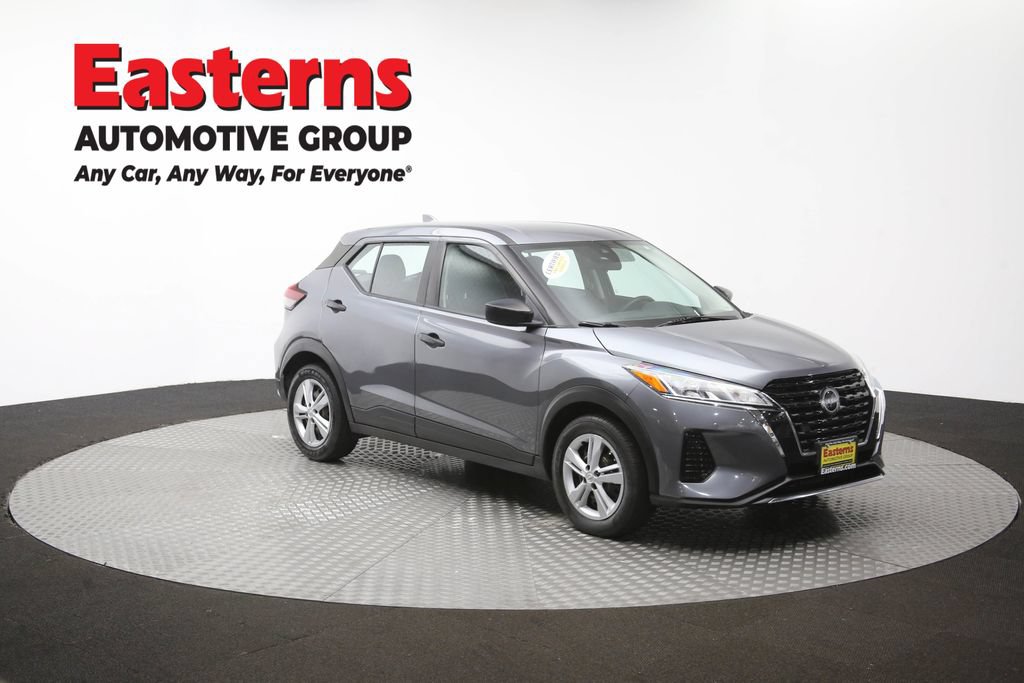 Used 2023 Nissan Kicks S FWD image 47