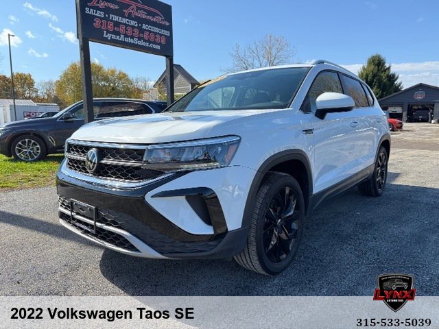 Used 2022 Volkswagen Taos SE w/ Panoramic Sunroof Package image 1