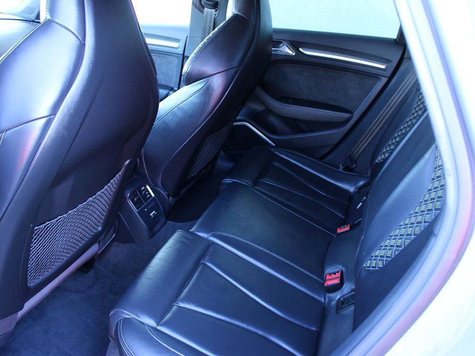 Used 2019 Audi RS 3 w/ Technology Package image 14