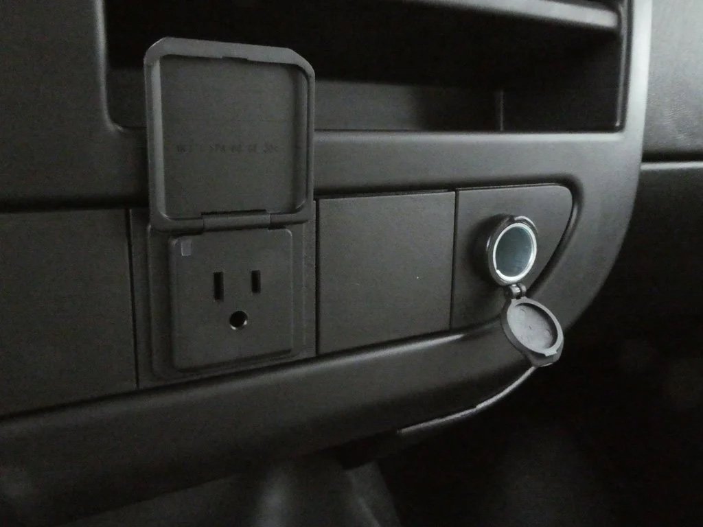 New 2025 GMC Savana 2500 w/ Driver Convenience Package image 18