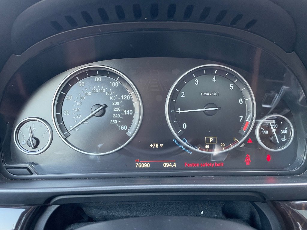 Used 2016 BMW 528i xDrive Sedan AWD/4WD image 3