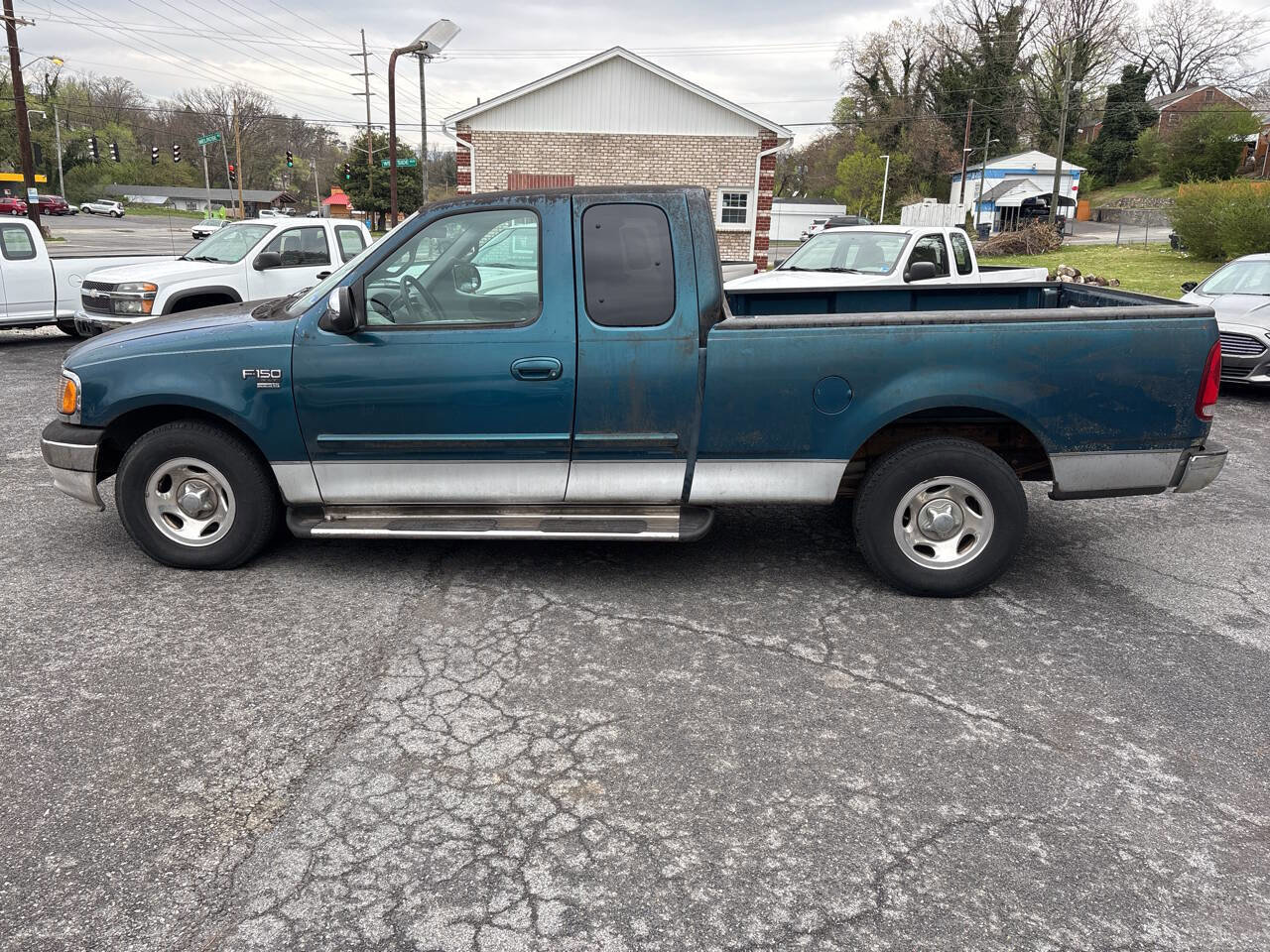 Used 2000 Ford F150 XLT image 13