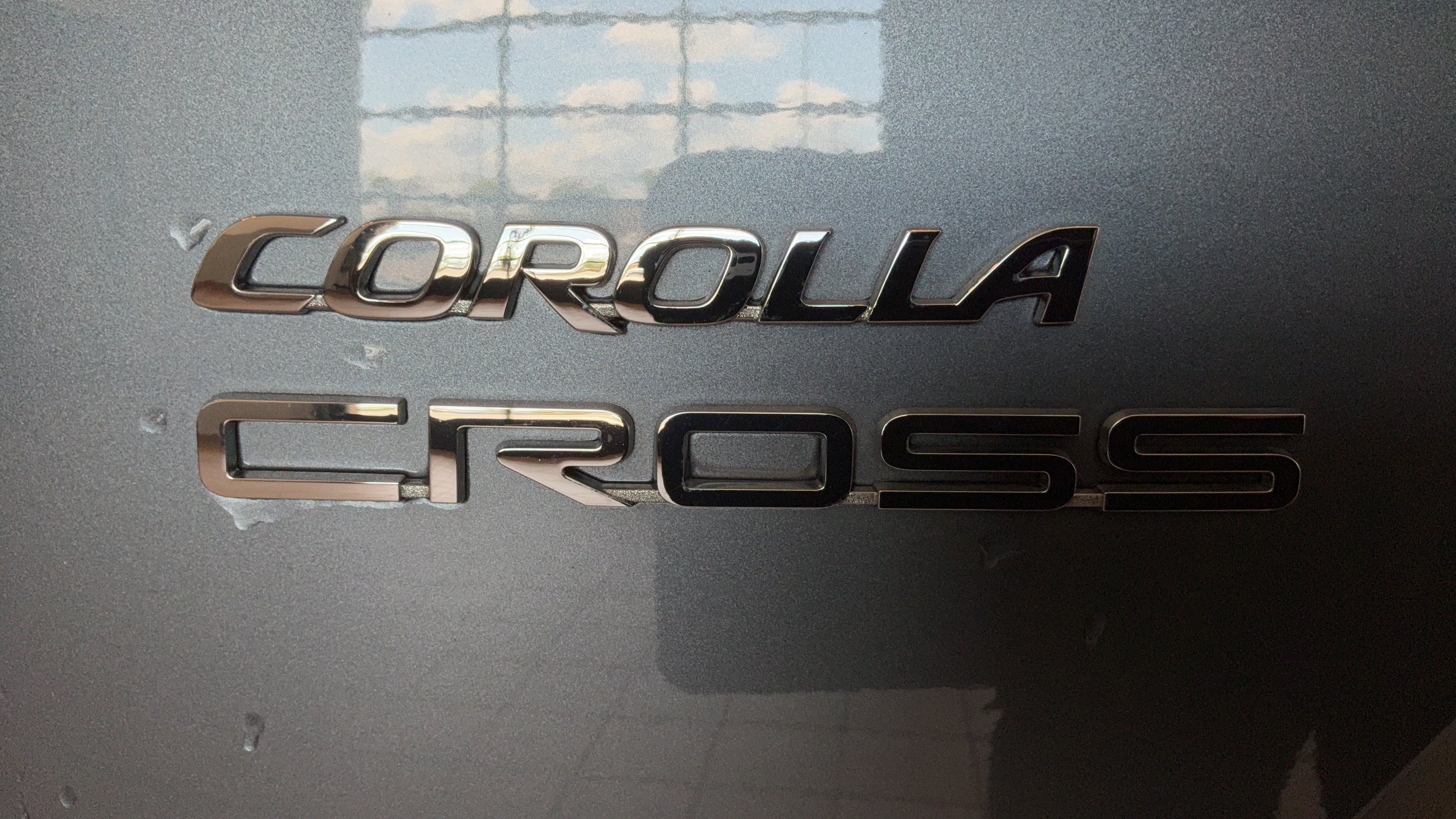 Certified 2024 Toyota Corolla Cross LE w/ Moonroof Package FWD image 37