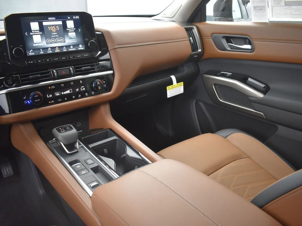 New 2025 Nissan Pathfinder Platinum w/ Cargo Package image 34