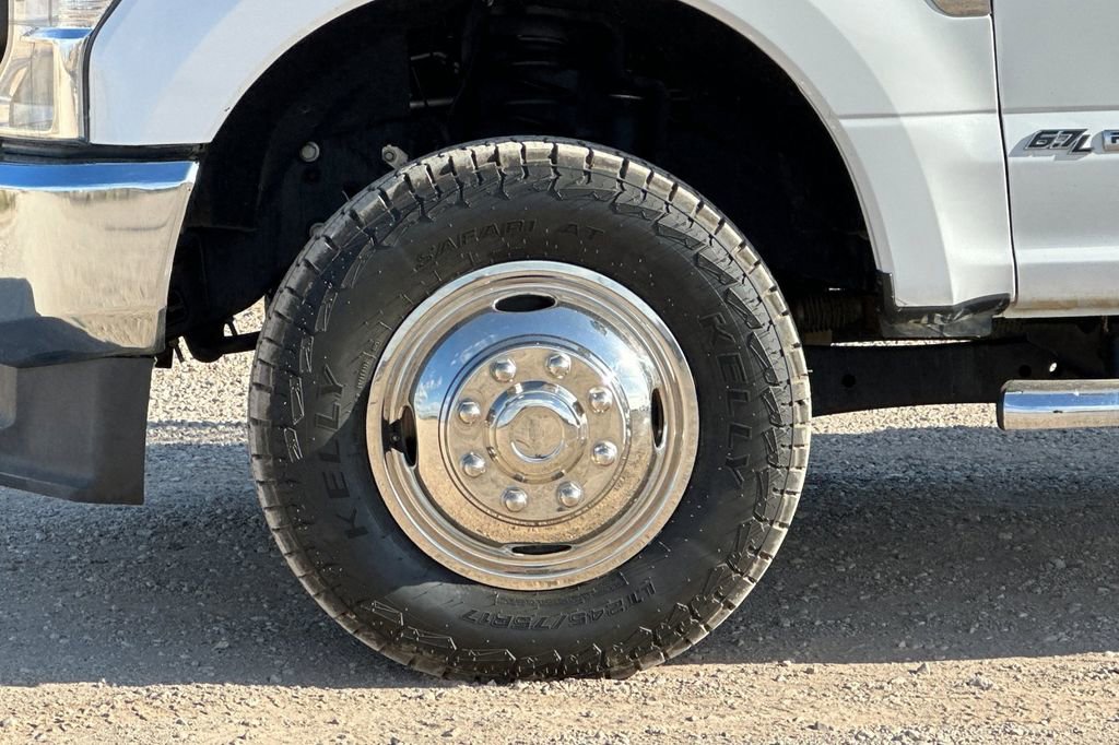 Used 2020 Ford F350 XL w/ Power Equipment Group image 24