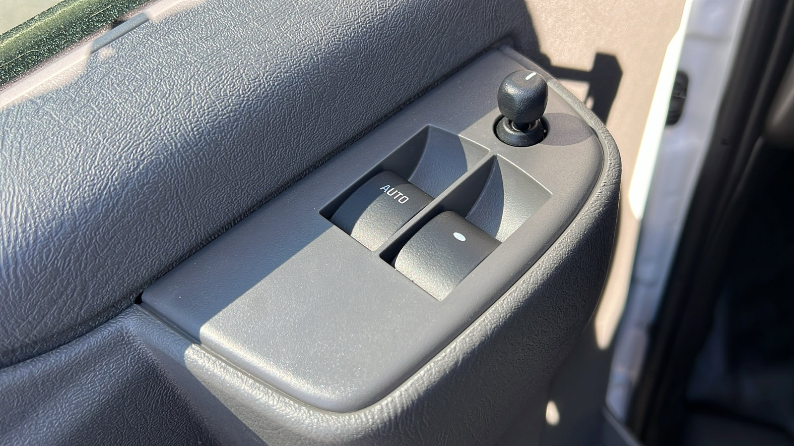 New 2024 Chevrolet Express 2500 Extended w/ Driver Convenience Package image 16