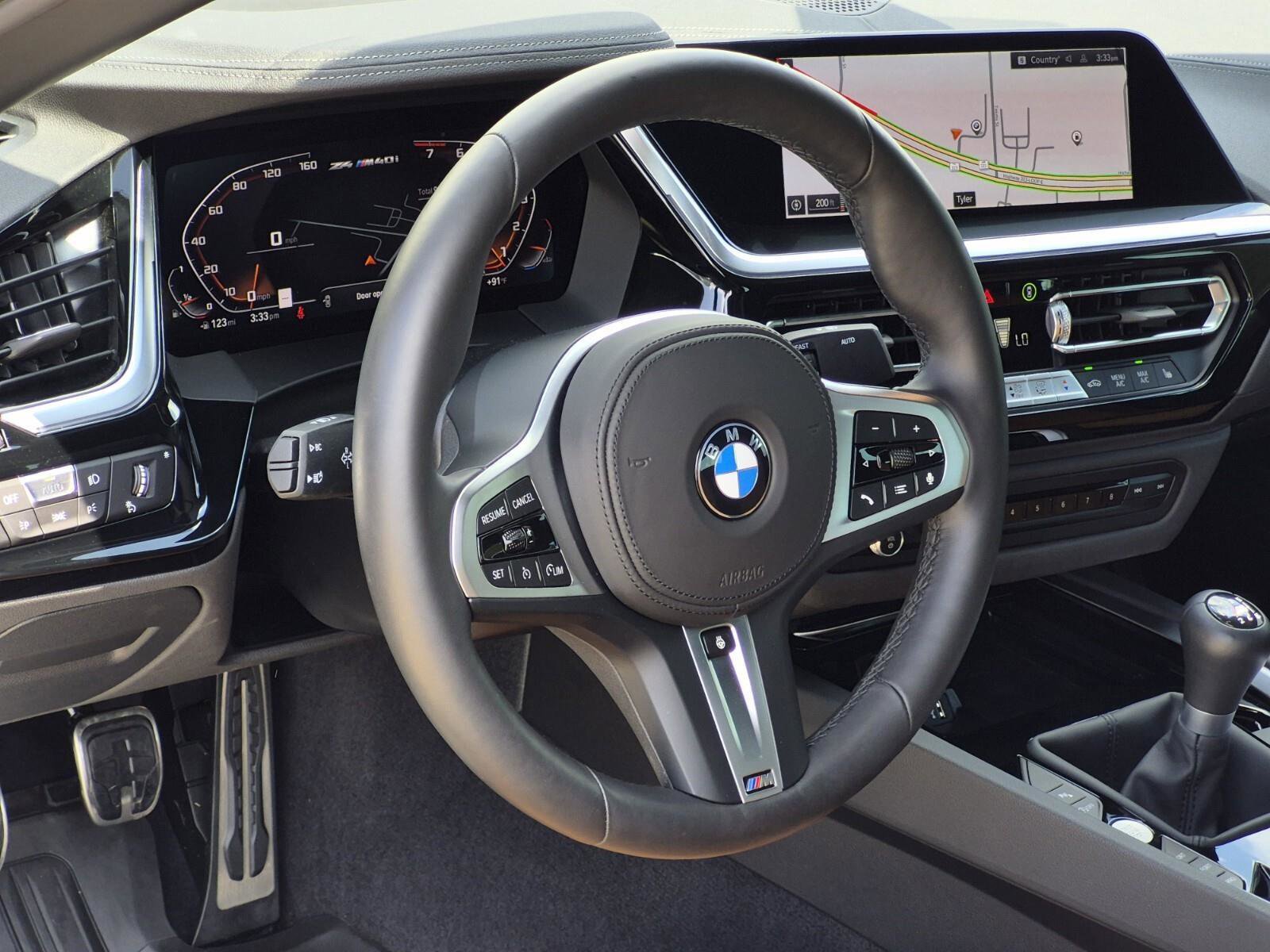 Certified 2025 BMW Z4 M40i w/ Edition RWD image 17
