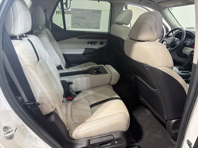 New 2026 Honda Pilot Touring image 41
