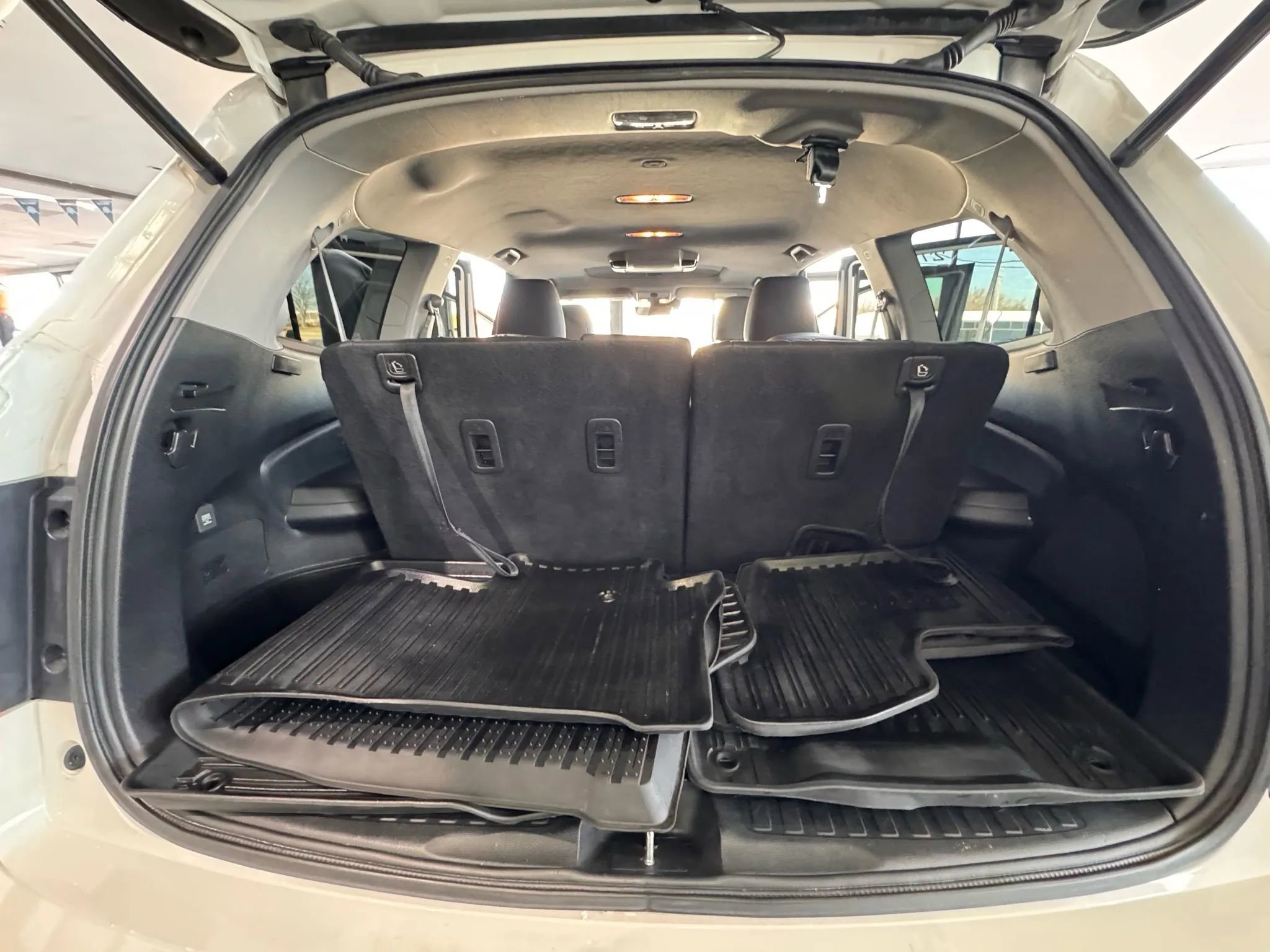 Used 2021 Honda Pilot Touring image 27