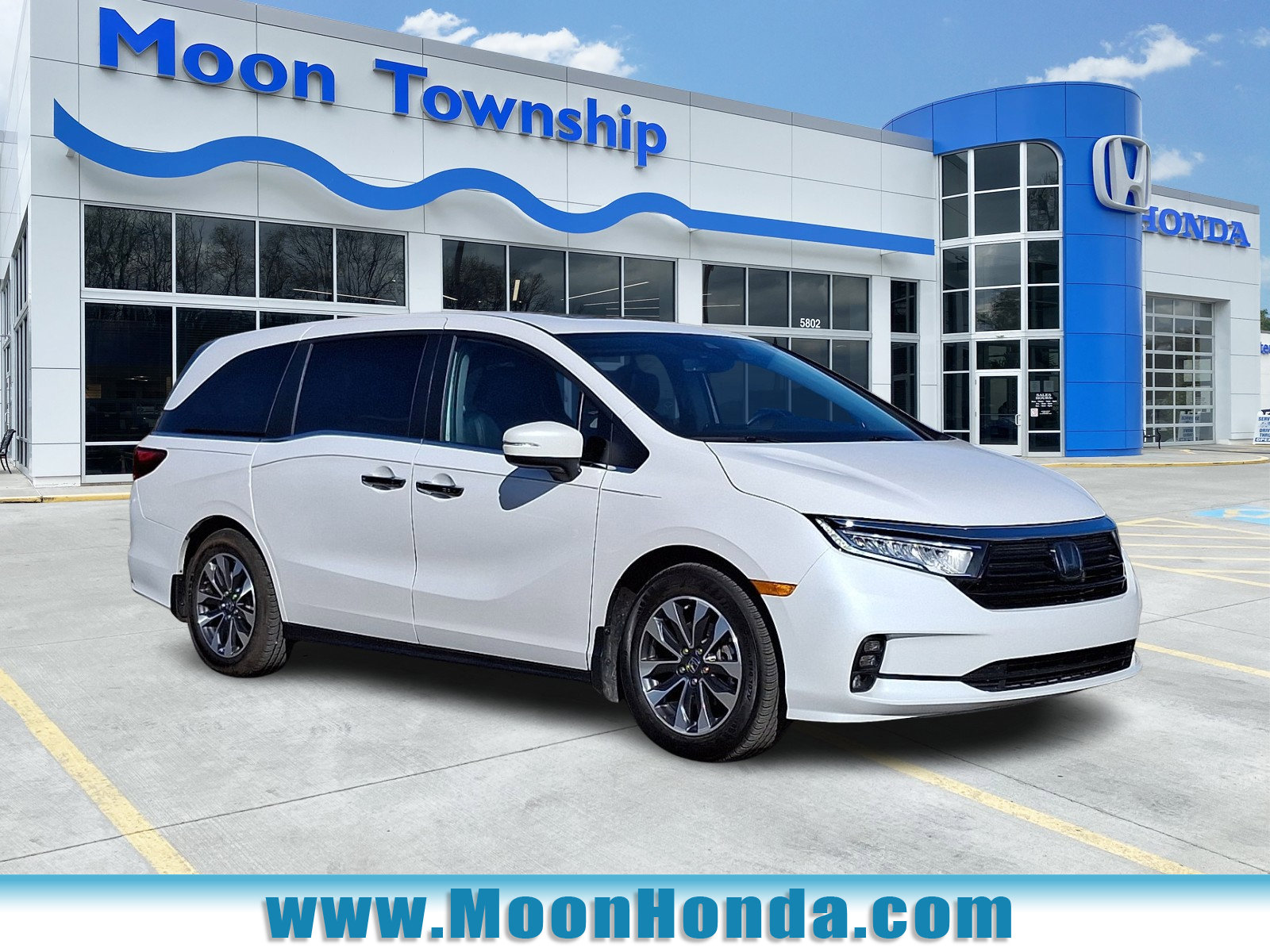 Used 2024 Honda Odyssey EX-L image 1