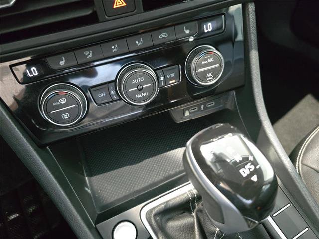 Used 2024 Volkswagen Jetta SE FWD image 23