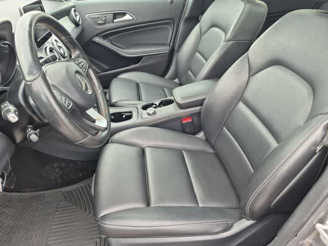 Used 2017 Mercedes-Benz GLA 250 4MATIC image 16