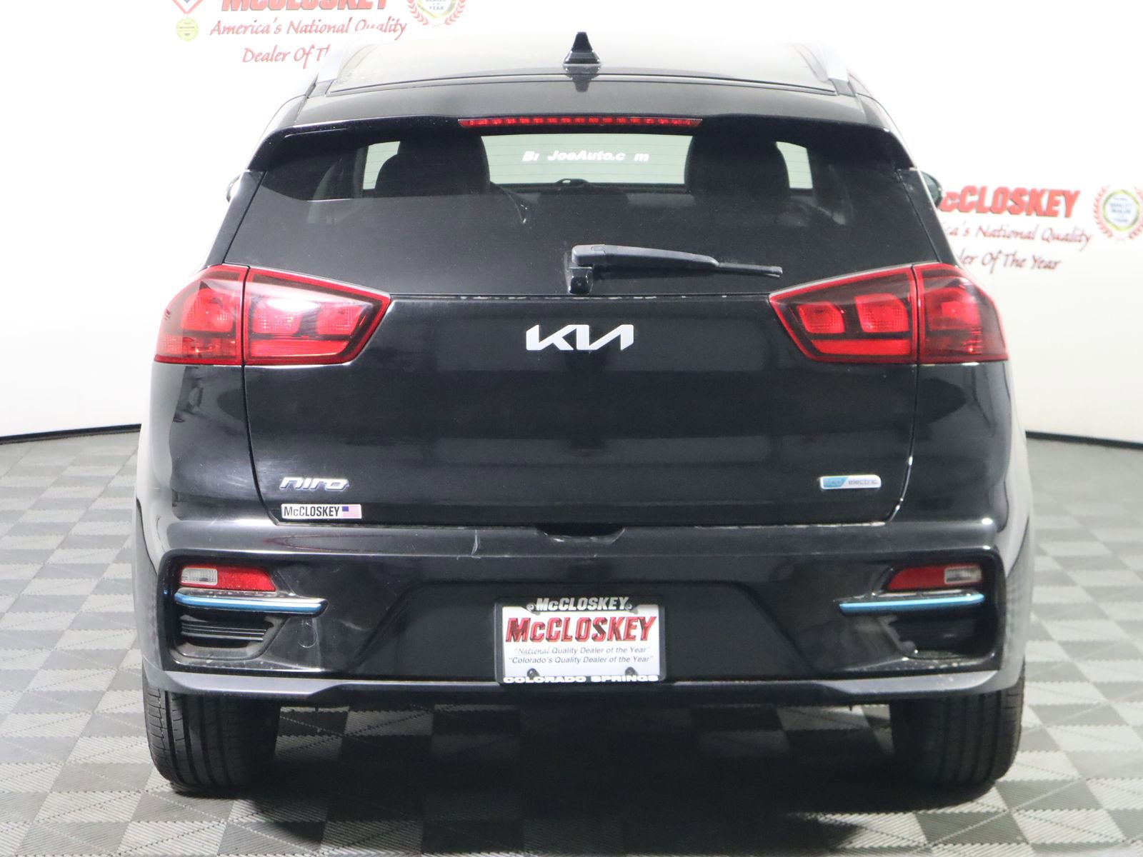Used 2022 Kia Niro EX image 6