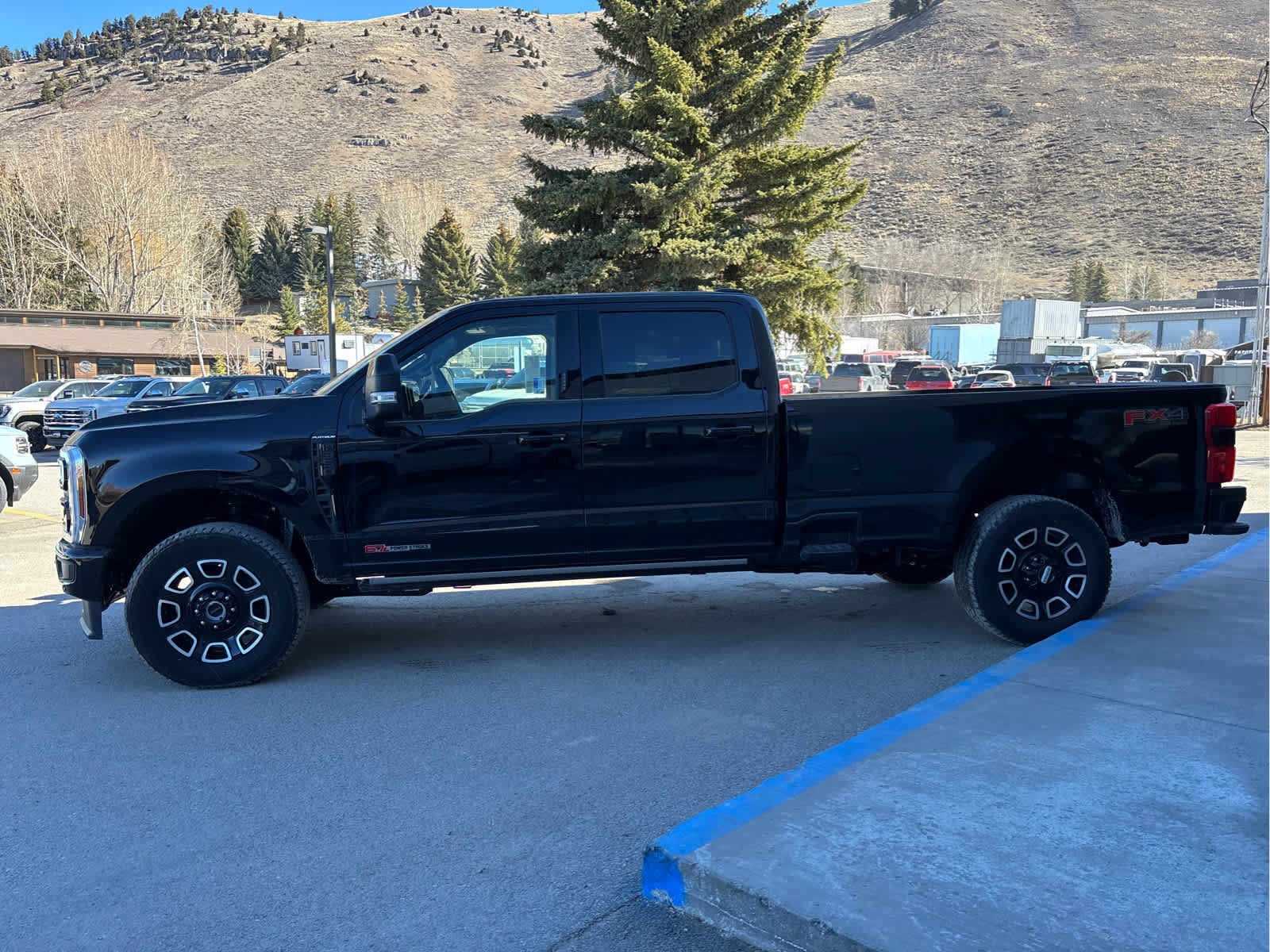 New 2026 Ford F350 Platinum image 9