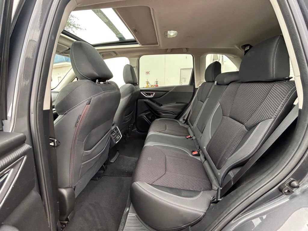 Used 2020 Subaru Forester Premium AWD/4WD image 34
