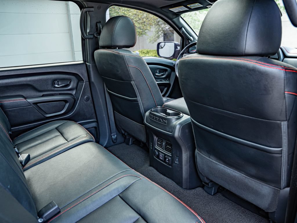 Used 2022 Nissan Titan PRO-4X w/ Pro-4x Convenience Package AWD/4WD image 41