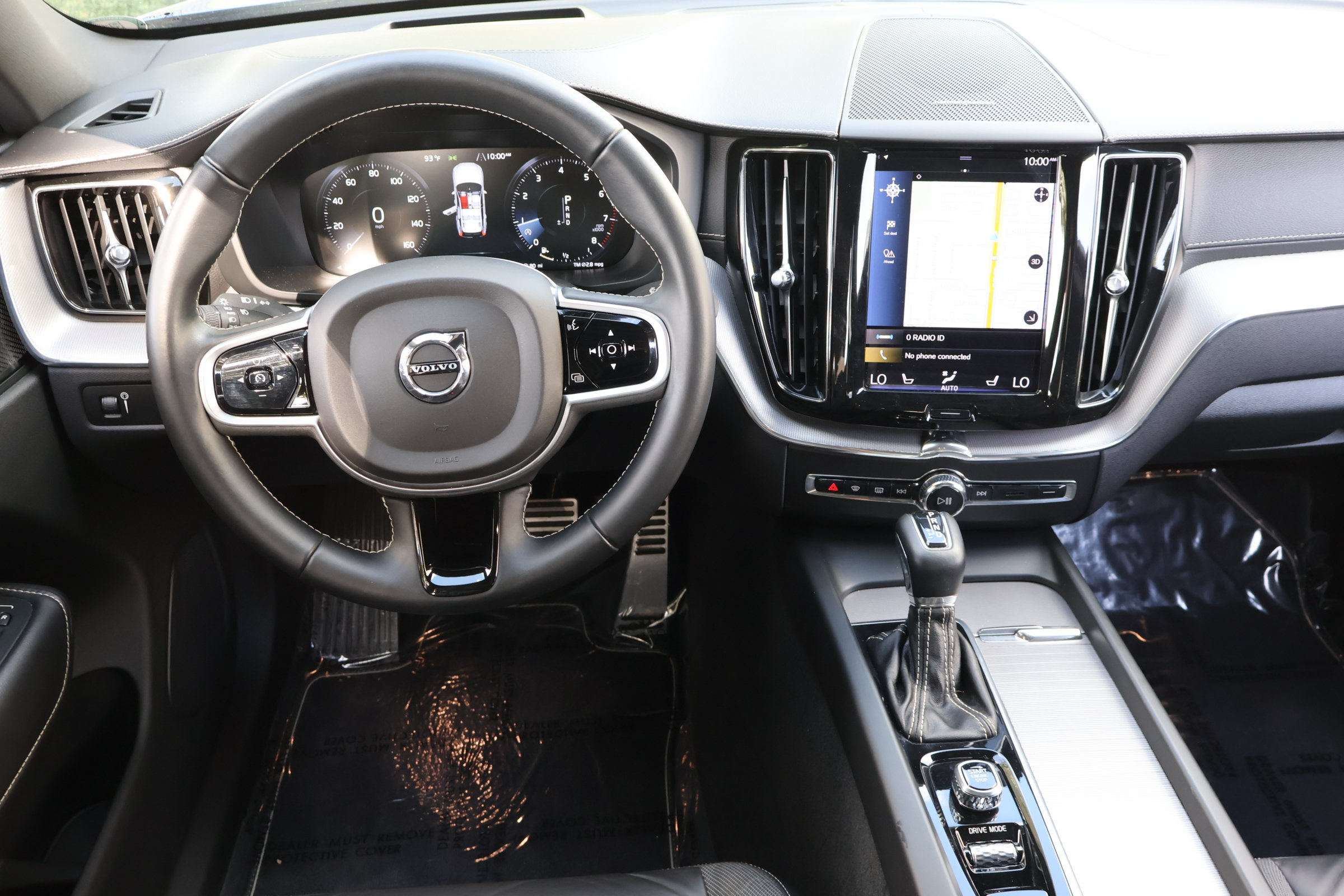 Used 2021 Volvo XC60 T6 R-Design w/ Advanced Package AWD/4WD image 18