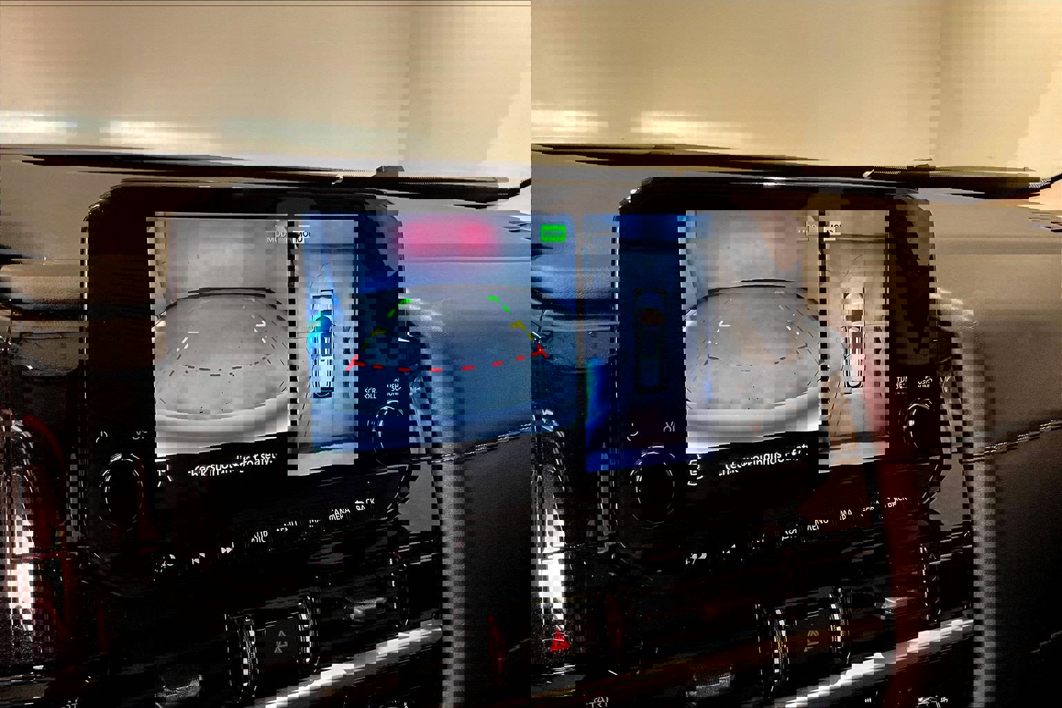 Used 2025 Nissan Pathfinder SL image 14