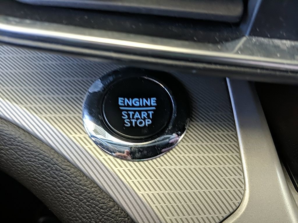 Used 2023 Ford Explorer XLT w/ Equipment Group 202A image 27