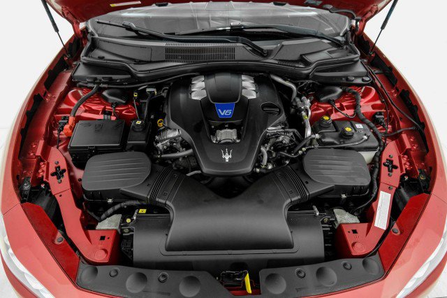 Used 2017 Maserati Ghibli S Q4 AWD/4WD image 55