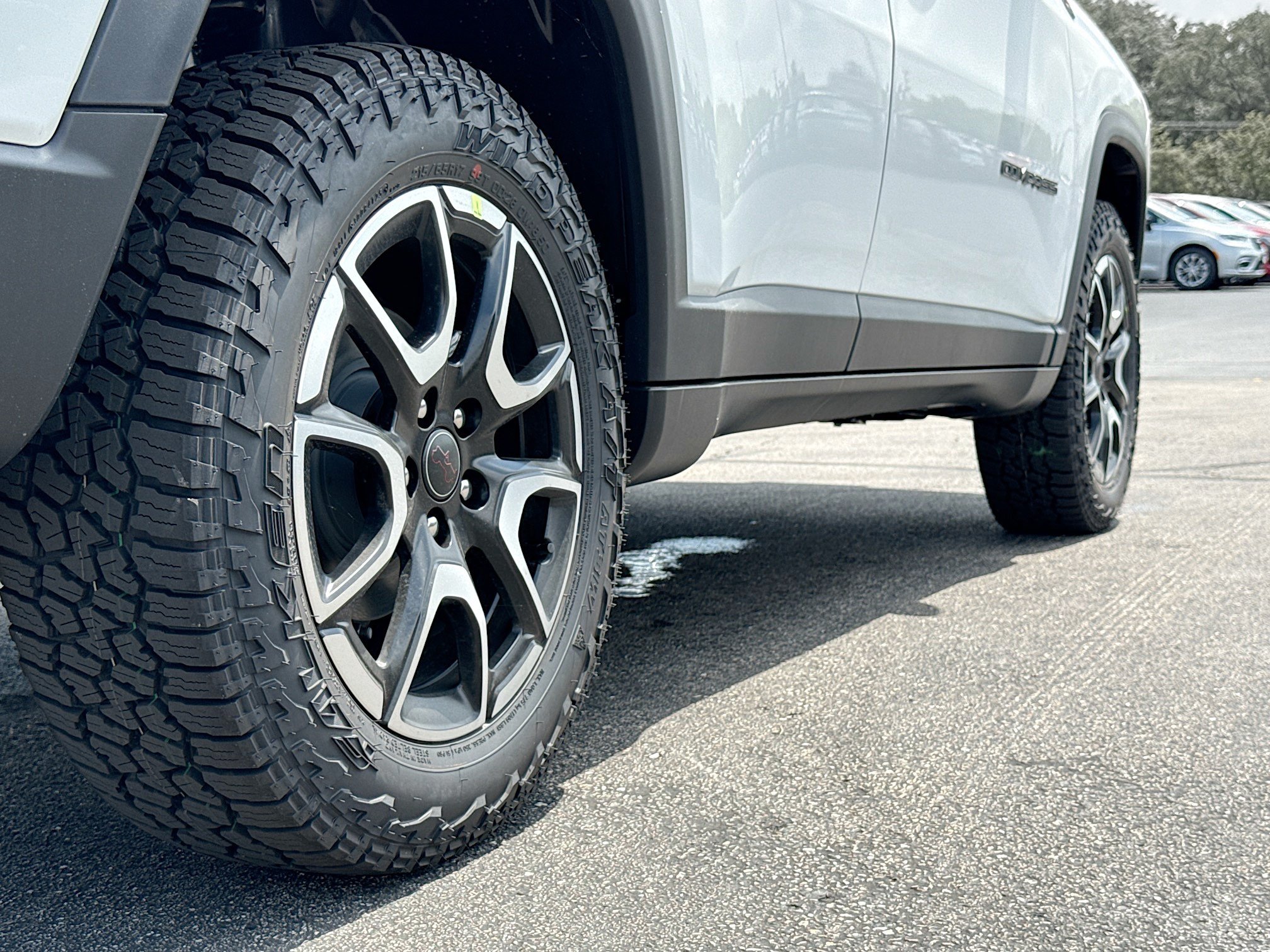 New 2026 Jeep Compass Trailhawk AWD/4WD image 15