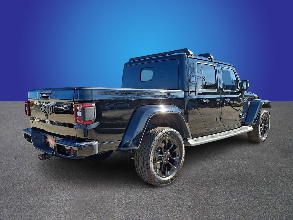 Used 2023 Jeep Gladiator Overland image 6
