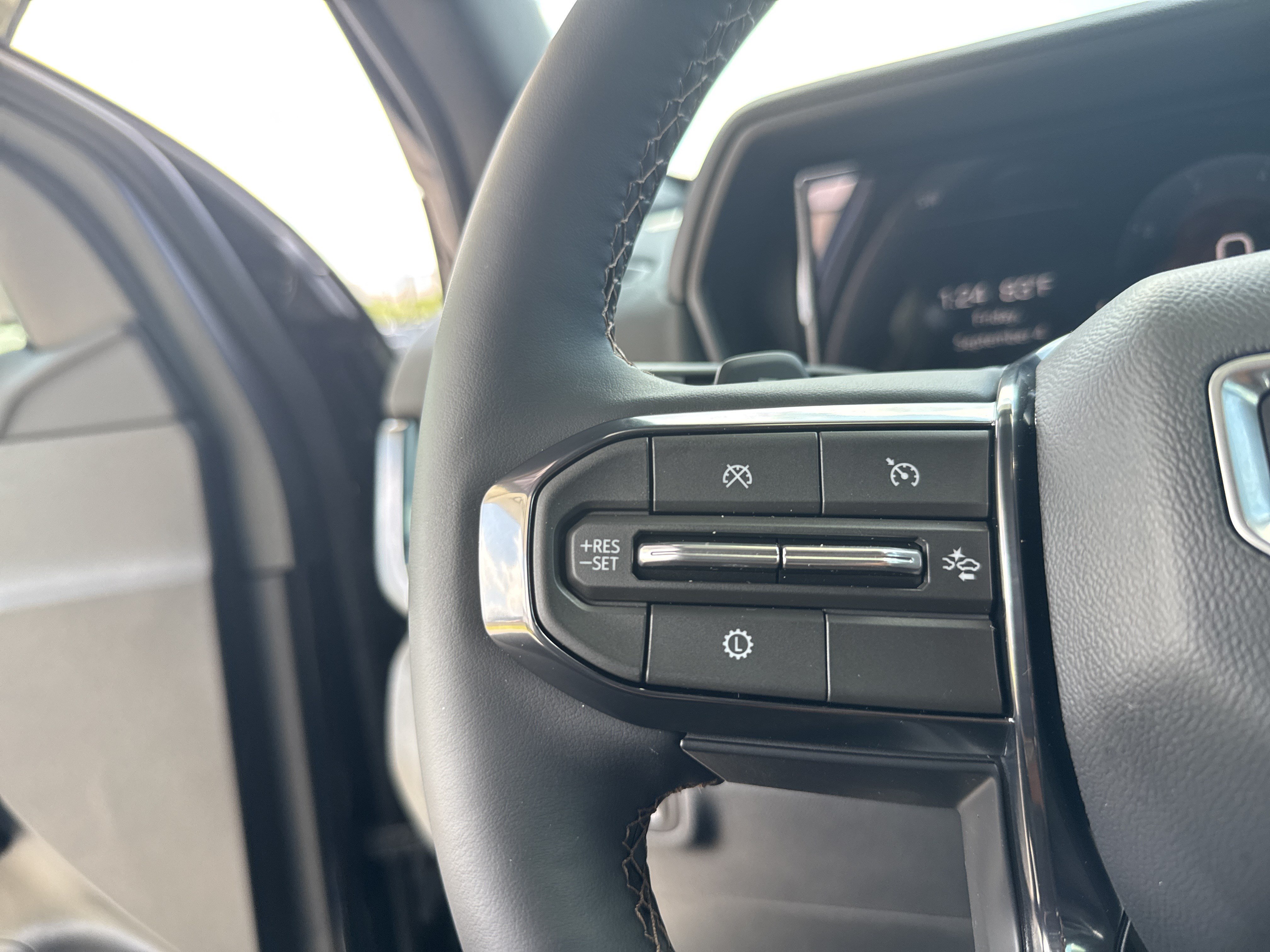 New 2026 GMC Terrain AT4 w/ Convenience Package III AWD/4WD image 20