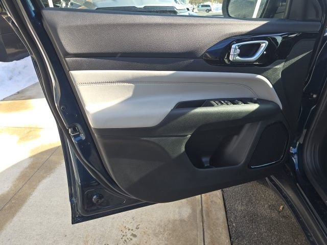 New 2026 Jeep Compass Limited image 10