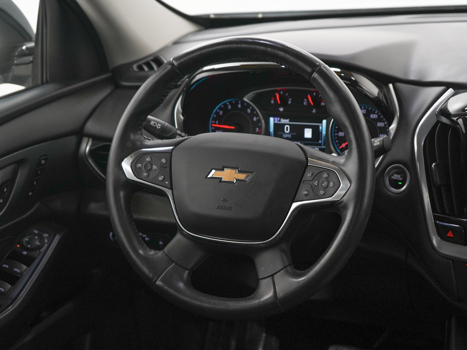 Used 2019 Chevrolet Traverse Premier w/ Redline Edition AWD/4WD image 15