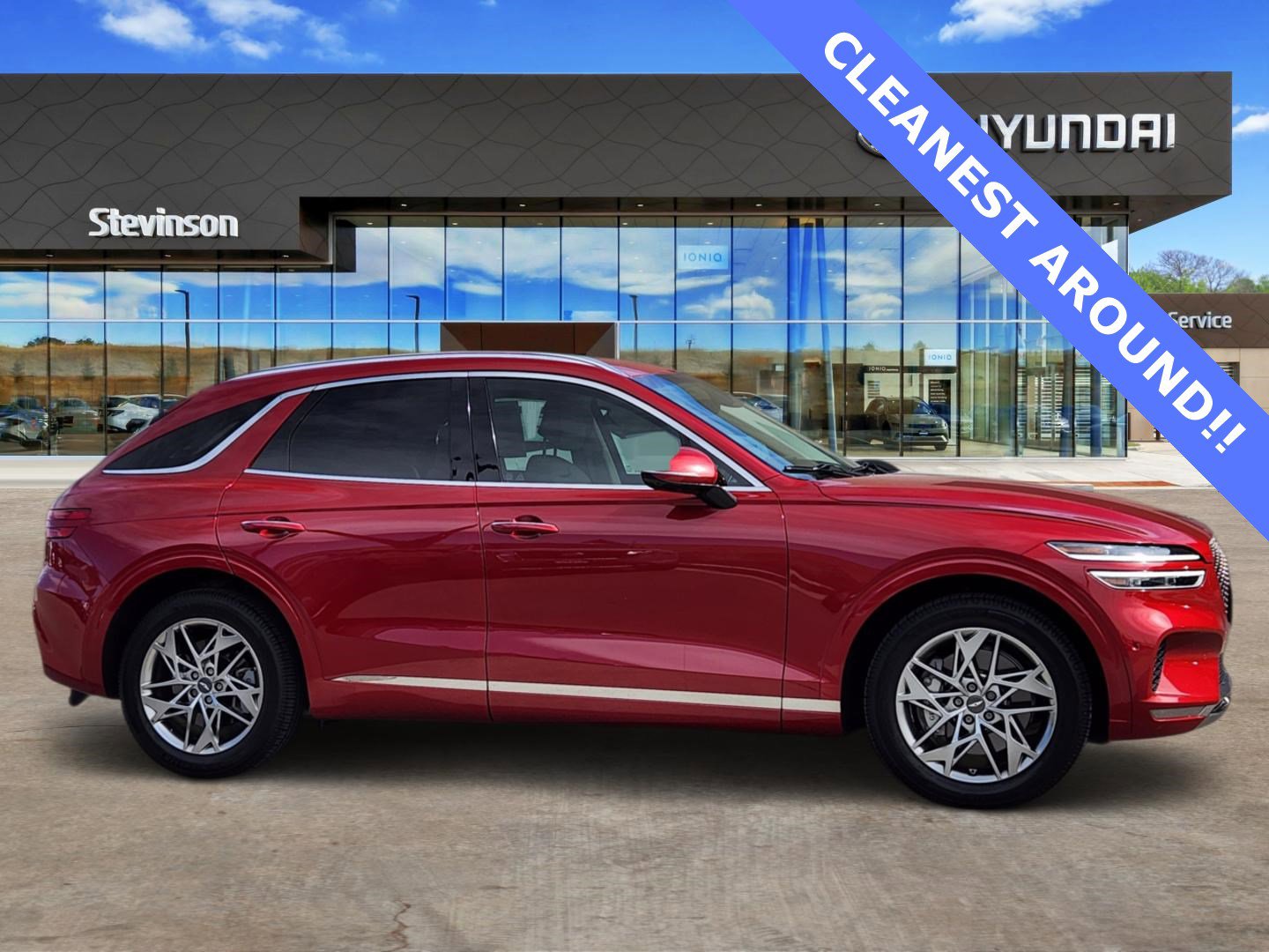 Used 2023 Genesis GV70 2.5T w/ Advanced Package image 4