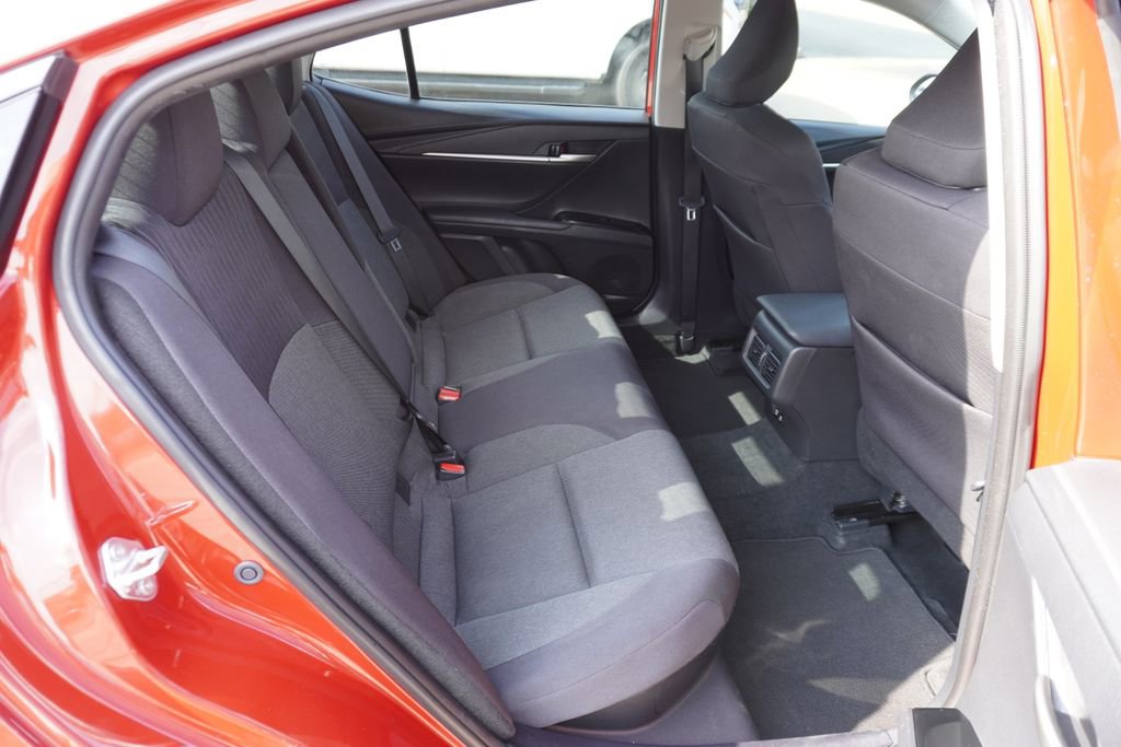 Used 2025 Toyota Camry LE w/ Convenience Package FWD image 20
