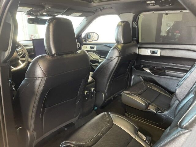 Used 2024 Ford Explorer ST w/ Equipment Group 401A image 13