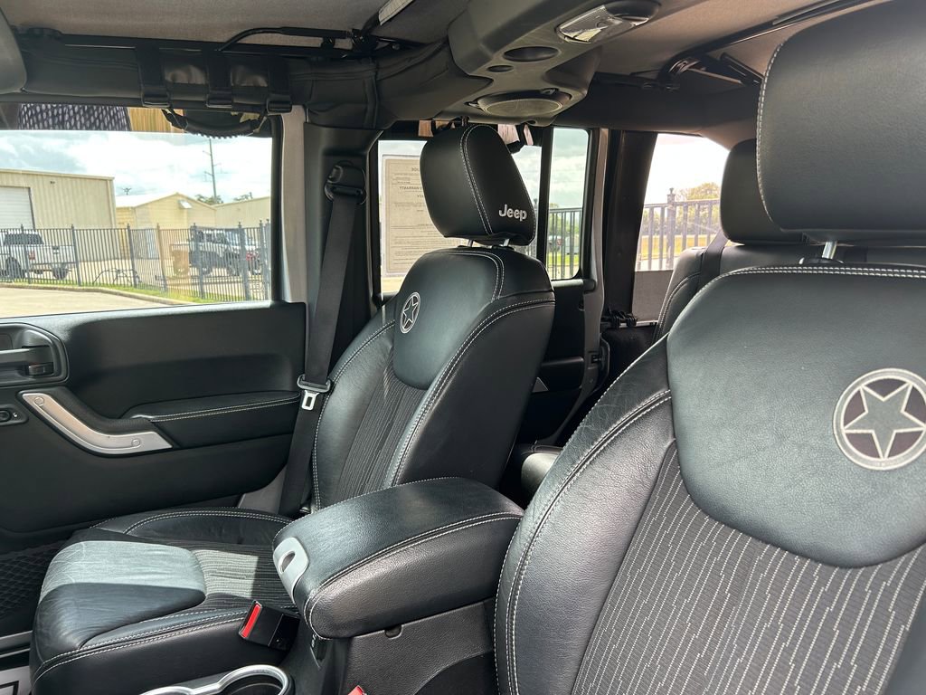 Used 2013 Jeep Wrangler Unlimited Sport image 12
