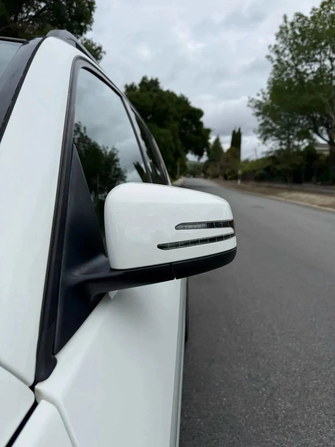 Used 2014 Mercedes-Benz GLK 350 2WD image 9