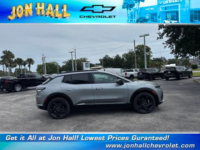 New 2025 Chevrolet Equinox EV RS image 16