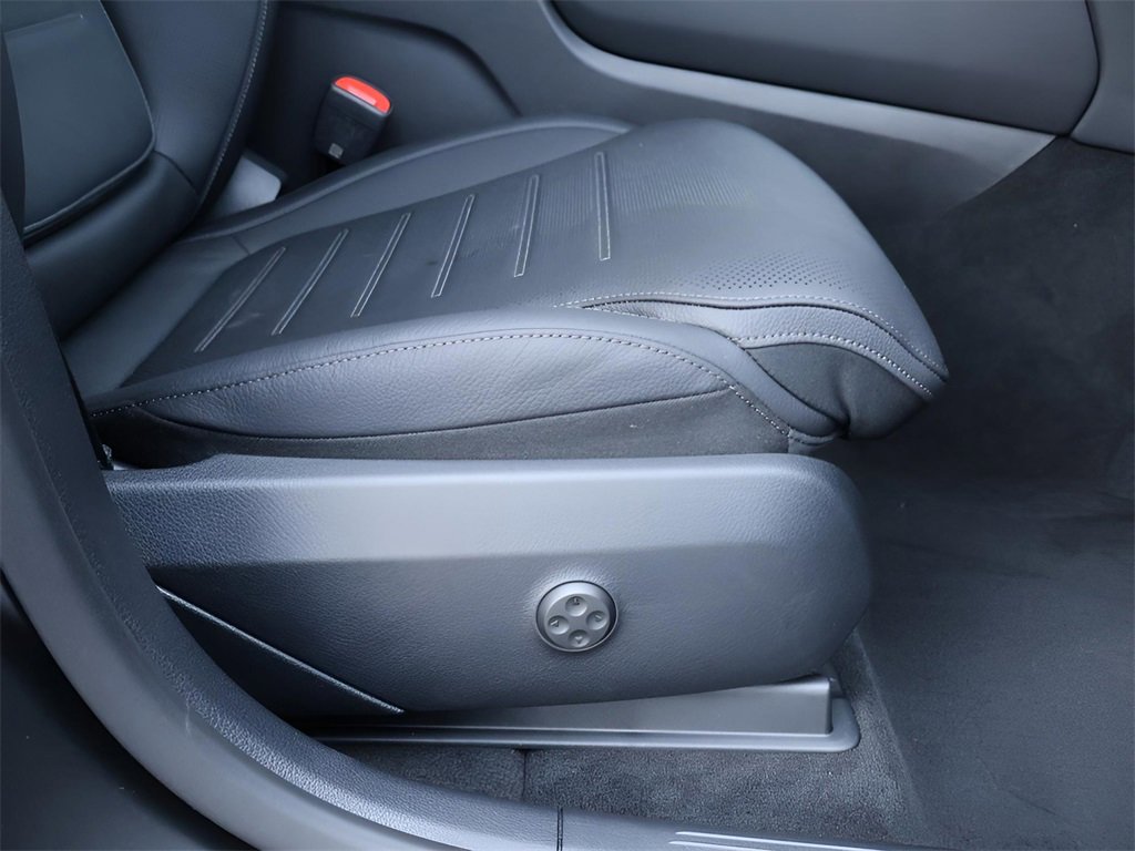 New 2026 Mercedes-Benz GLC 43 AMG 4MATIC Coupe image 12