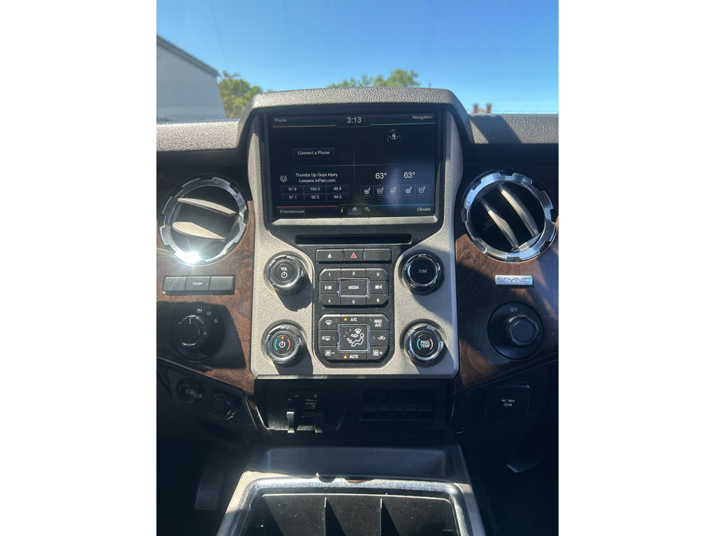 Used 2016 Ford F450 Platinum w/ FX4 Off Road Package AWD/4WD image 11