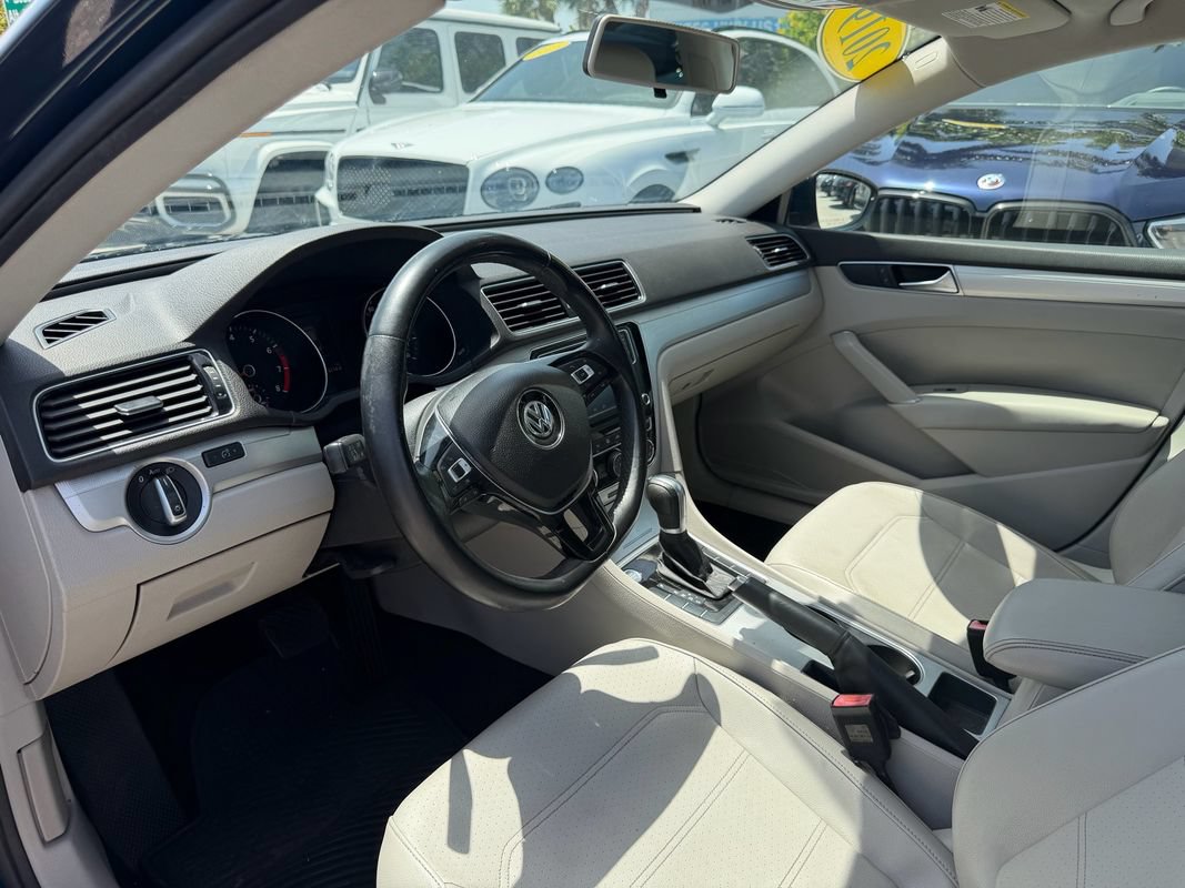 Used 2019 Volkswagen Passat 2.0T Wolfsburg w/ Wheels & Sunroof Package FWD image 18