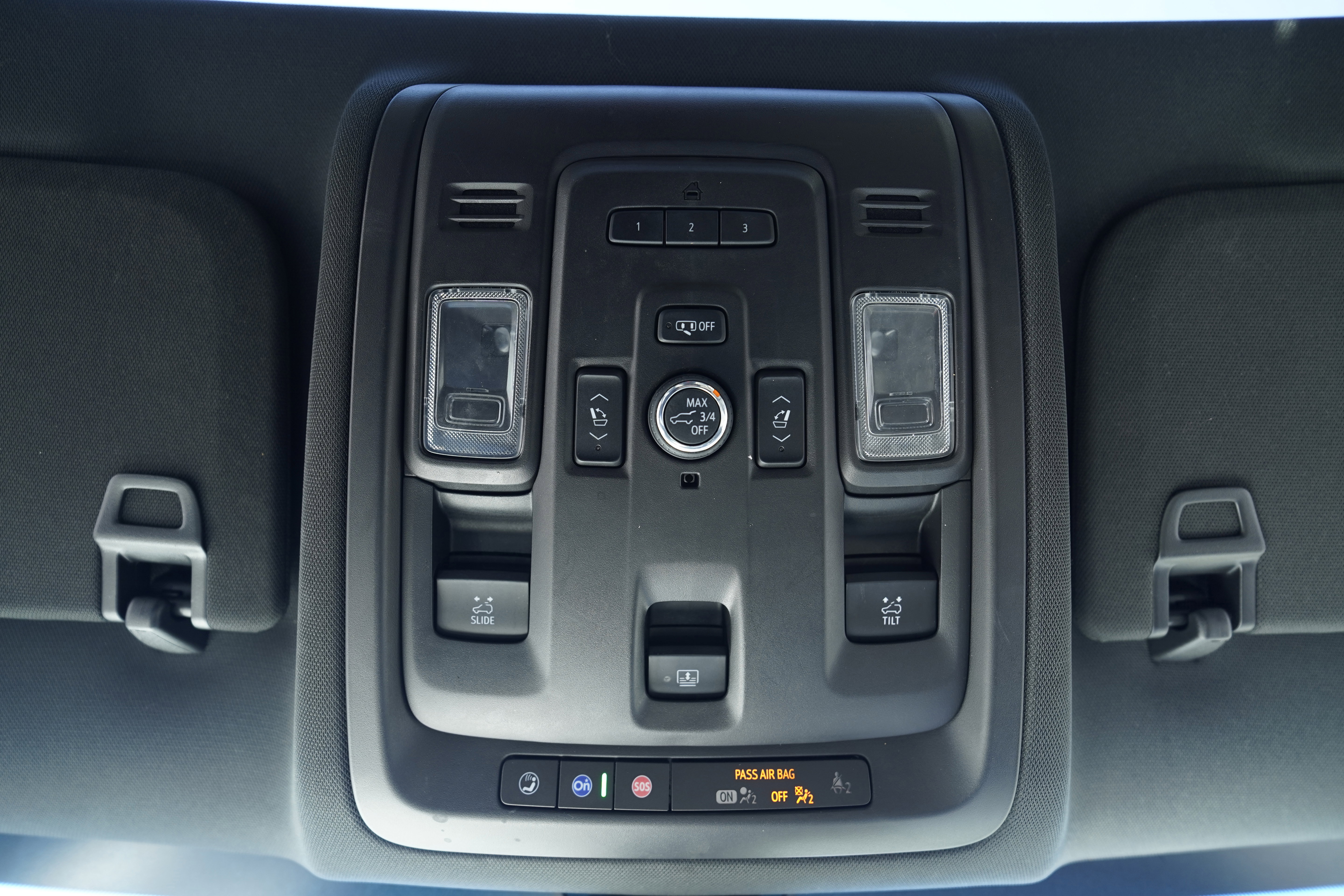 Used 2021 Chevrolet Tahoe LT w/ LT Signature Plus Package RWD image 25