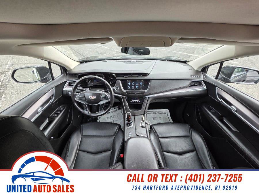 Used 2018 Cadillac XT5 Luxury w/ Driver Awareness Package AWD/4WD image 15