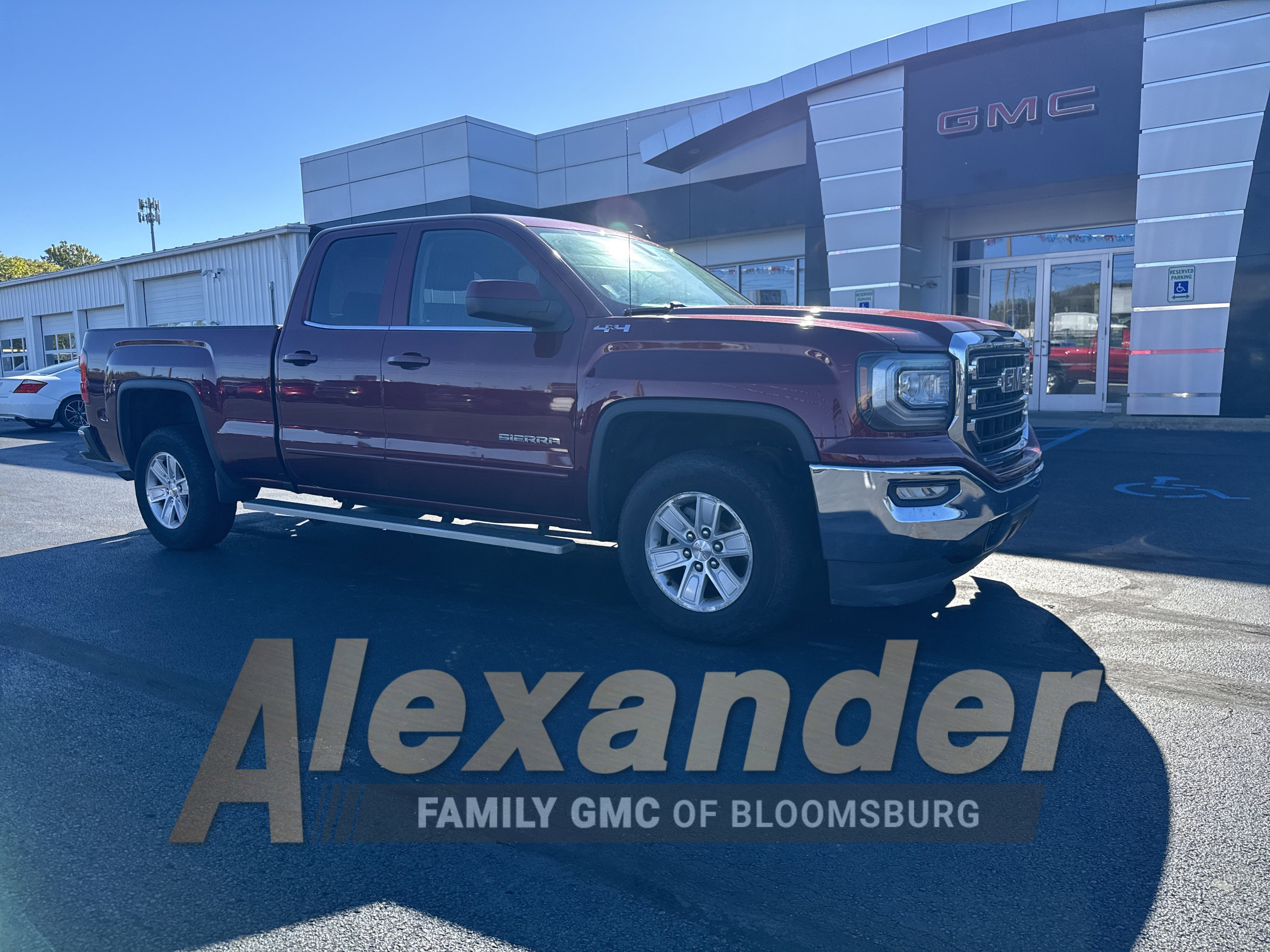 Used 2016 GMC Sierra 1500 SLE w/ SLE Value Package