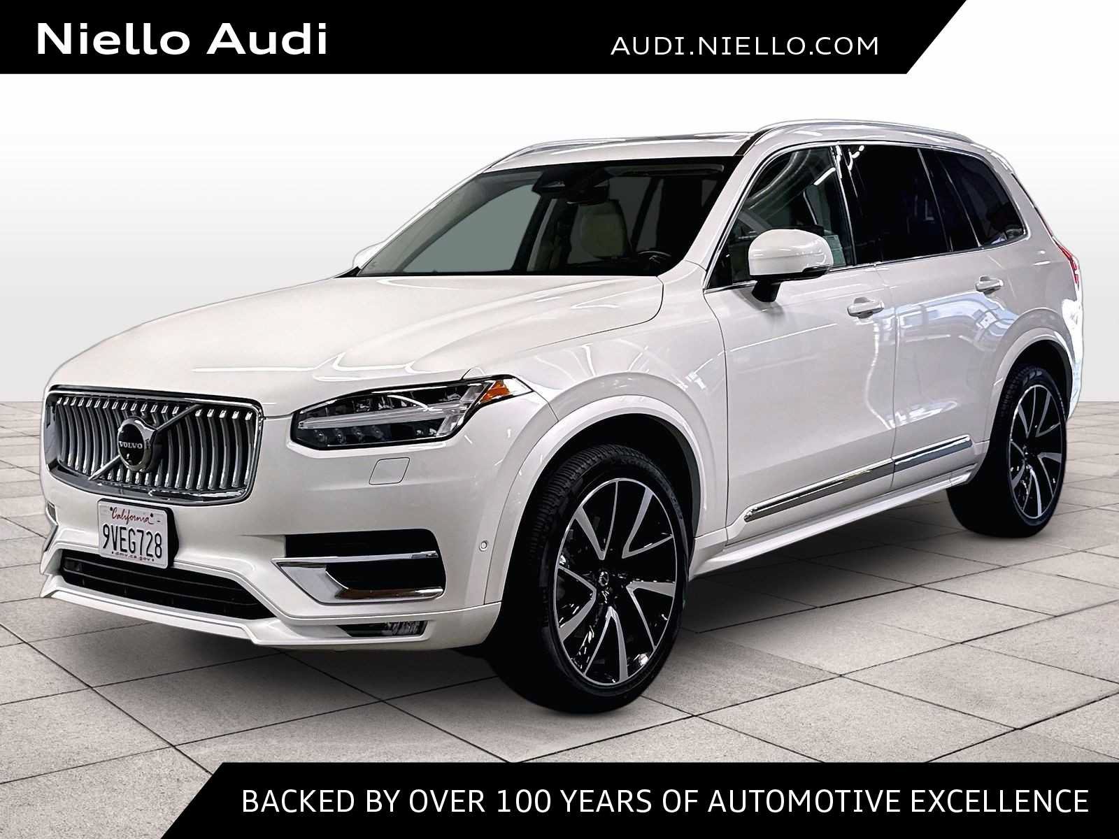 Used 2024 Volvo XC90 B6 Plus AWD/4WD image 1