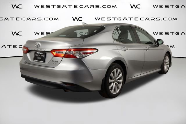 Used 2020 Toyota Camry LE image 40