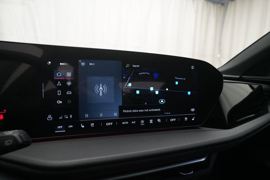 New 2025 Audi SQ5 Premium Plus image 6