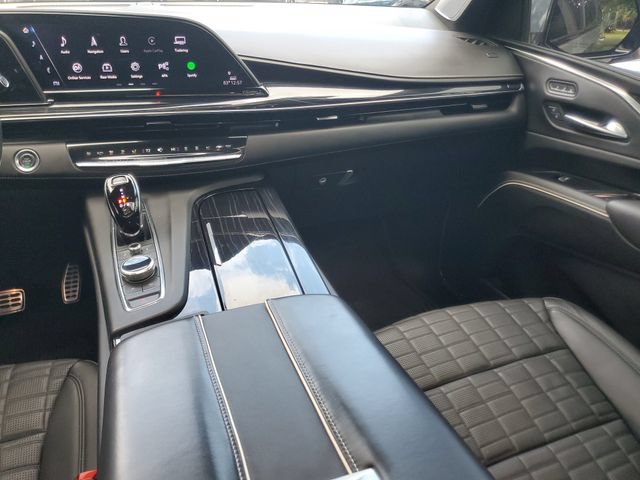 Used 2024 Cadillac Escalade V AWD/4WD image 18