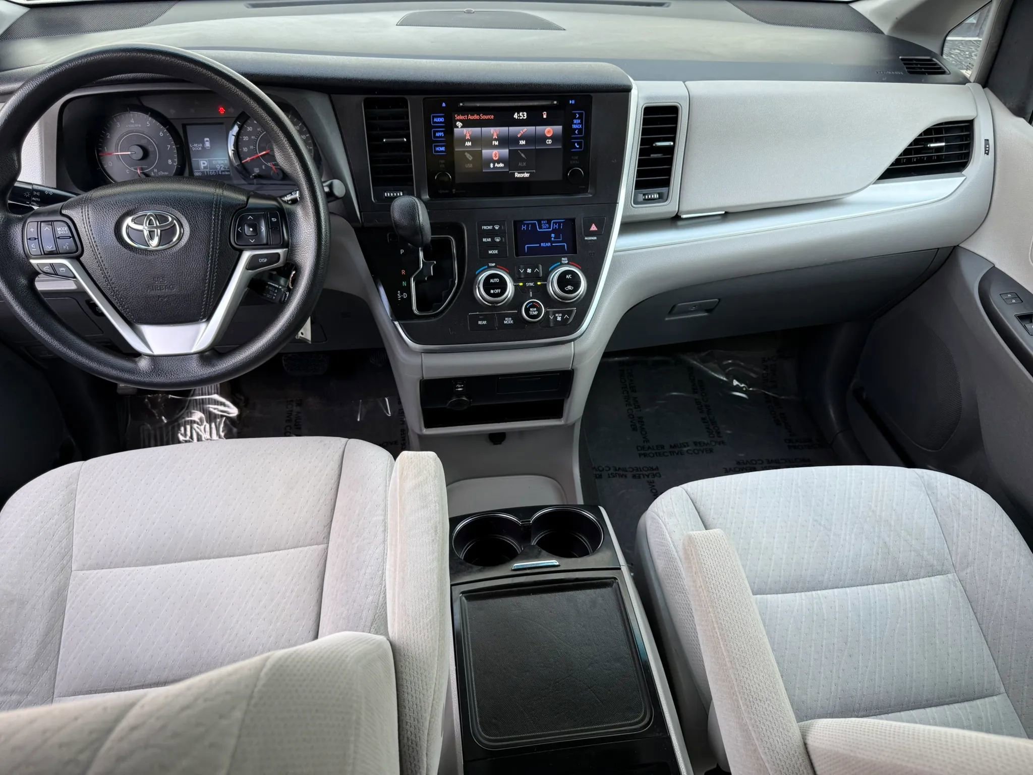 Used 2015 Toyota Sienna LE FWD image 13